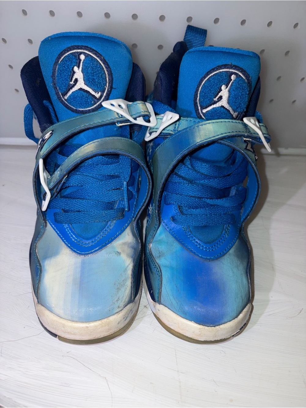 Air Jordan 8 Retro GS 'Snowflake' sneakers 4Y